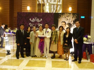 淡江大学日本語学科の先生方と記念撮影