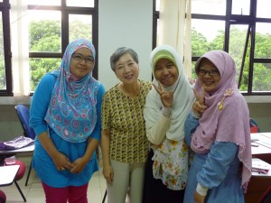 みんな明るく楽しい学生さん達でした。