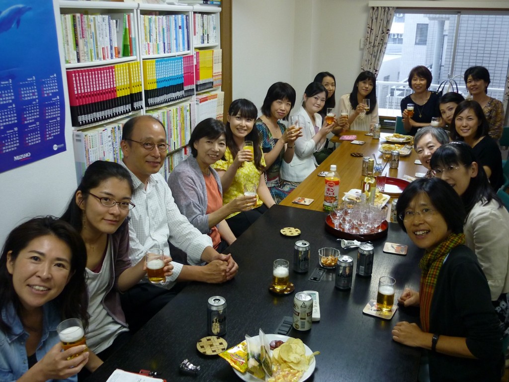 台風が心配なのでアクラスで懇親会を