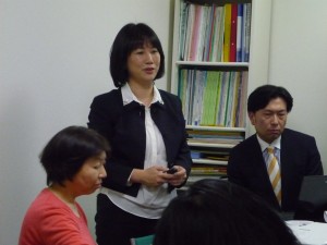 話をす著者のファンさん