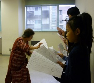 熱心に直前まで指導をする上原さん