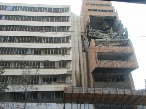 1999年にＮＡＴＯの空爆を受けたビルが残っていました。セルビアのさまざまな歴史を感じさせます。